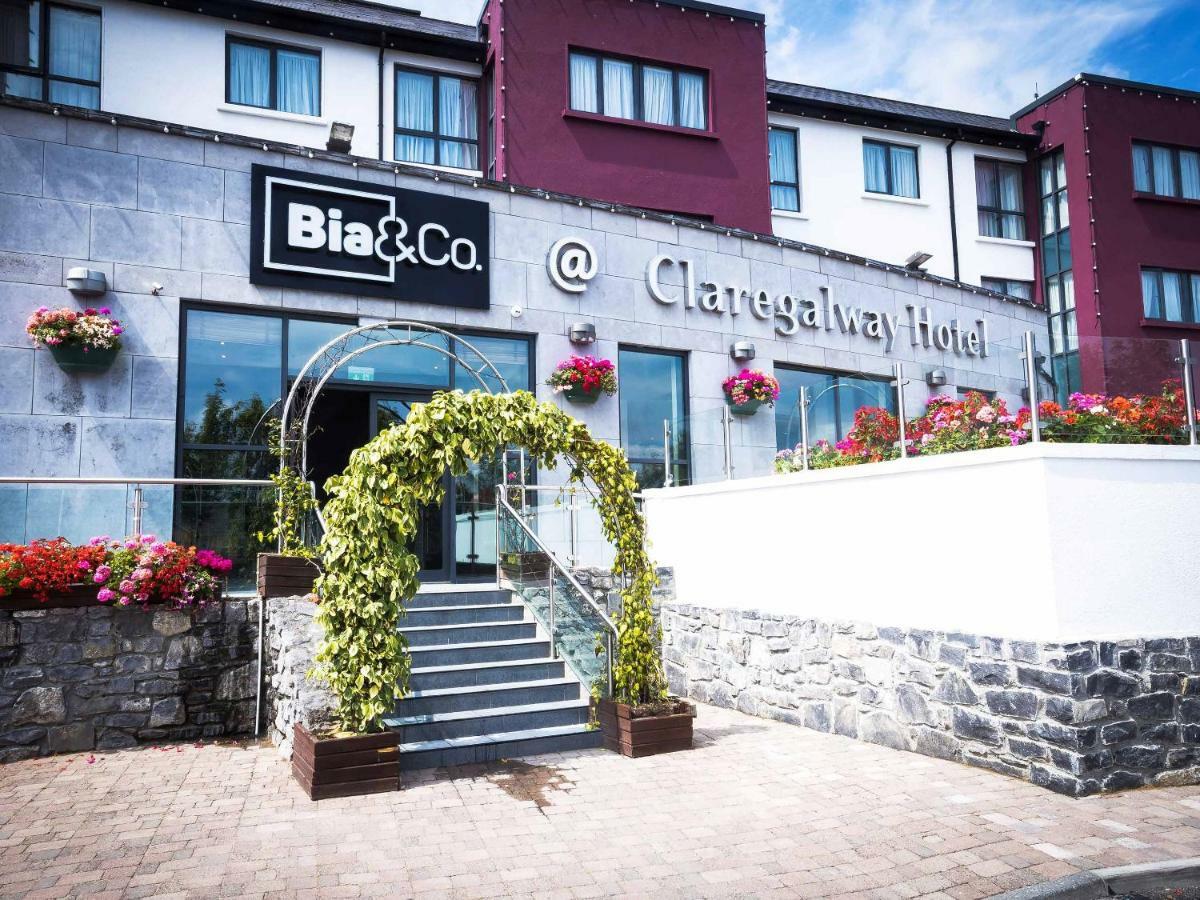 Claregalway Hotel Exterior foto